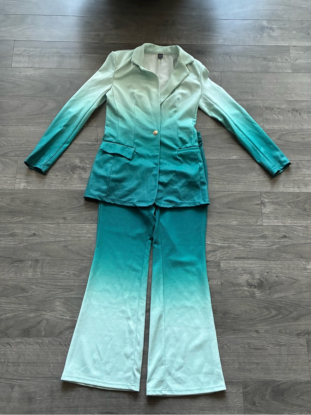 Shein teal green gradient suit